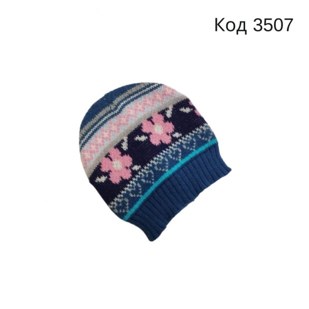 -- YO Шапка в'язана для дівчинки  54-56  1шт